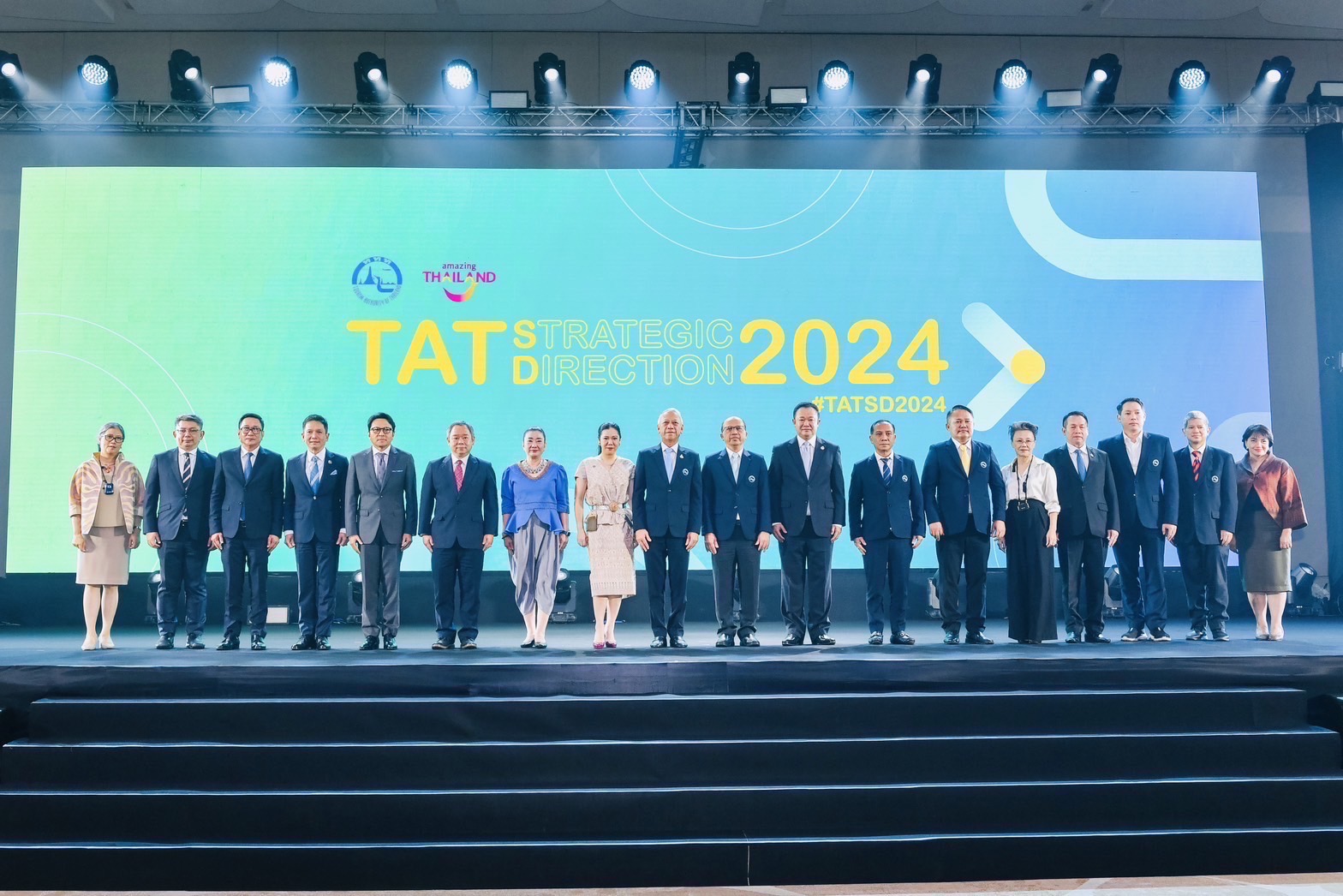 ททท. เปิดแผนตลาดฯ ปี 67 เร่งฟื้นฟูการท่องเที่ยวไทยสู่บทต่อไปที่เน้นคุณค่า สมดุลและยั่งยืน  พร้อมดันรายได้ท่องเที่ยวให้ประเทศรวม 3 ล้านล้านบาท