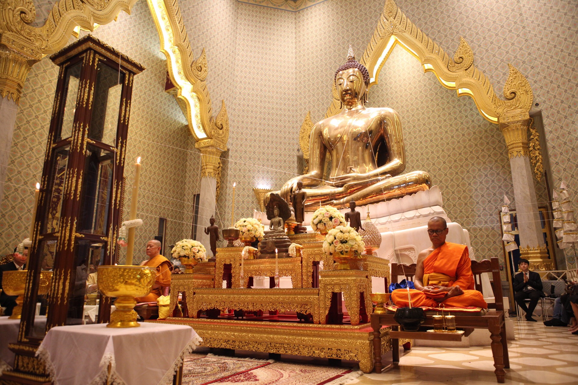 ททท. จัดพิธีพุทธาภิเษกเหรียญมงคลที่ระลึกในโอกาสเทศกาลตรุษจีน มอบแก่นักท่องเที่ยว  วันละ 9,999 เหรียญ