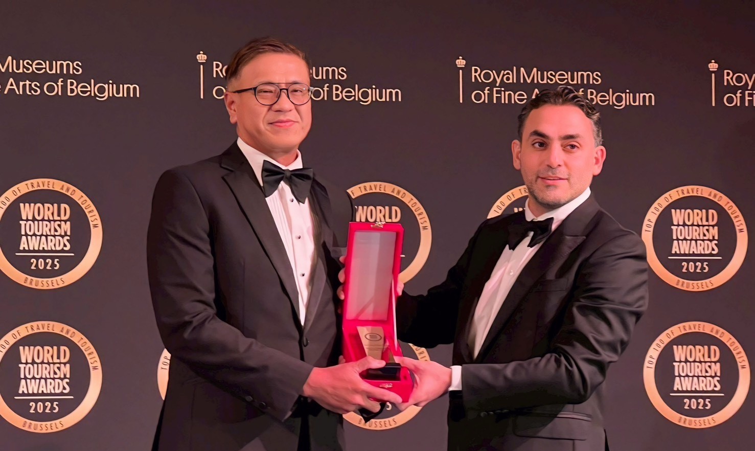  ททท. คว้า 2 รางวัลระดับโลกจากเวที World Tourism Awards 2025 ตอกย้ำวิสัยทัศน์ “Smart Tourism” ขับเคลื่อนการท่องเที่ยวไทยด้วยนวัตกรรมดิจิทัลและข้อมูลอัจฉริยะ