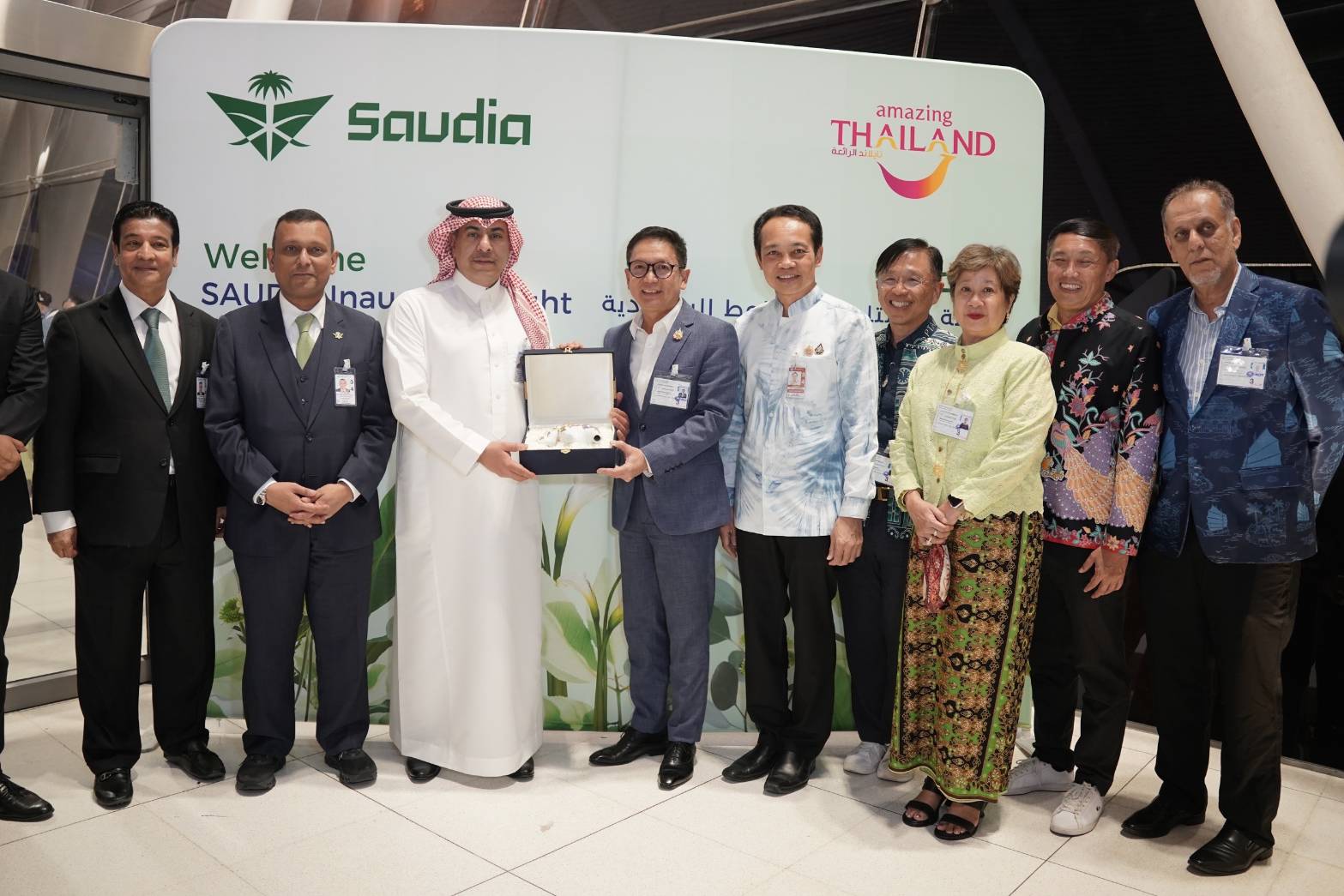ททท. ต้อนรับ 2 ไฟล์ทสายการบิน SAUDIA เปิดเที่ยวบินตรงจากริยาด และเจดดาห์สู่ภูเก็ต พร้อมจับมือพันธมิตรรุกตลาดซาอุฯต่อเนื่อง เจาะกลุ่มนักท่องเที่ยวคุณภาพสูงที่เติบโตอย่างแข็งแกร่ง