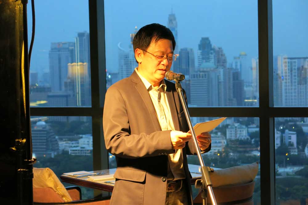 รมว. ท่องเที่ยว ร่วมงาน “เทศกาลเที่ยวพิมาย ประจำปี 2566”  เปิดการแข่งขันเรือยาวประเพณี  ชิงชนะเลิศถ้วยพระราชทานฯ และการแสดง แสง สี เสียง ชุด “ศรัทธาแห่งพิมาย”