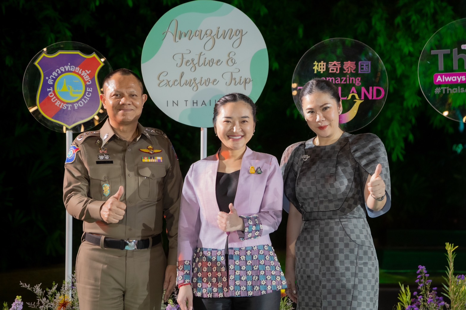 รมว.ท่องเที่ยวและกีฬา ร่วมต้อนรับคณะอินฟลูเอนเซอร์จีนในงาน Amazing Festive &amp; Exclusive Trip in Thailand ย้ำแนวคิดใช้ Soft Power (5F) ส่งมอบประสบการณ์ทรงคุณค่าแบบ Meaningful Travel และสร้างความมั่นใจเที่ยวเมืองไทยให้ปลอดภัยแก่นักท่องเที่ยว