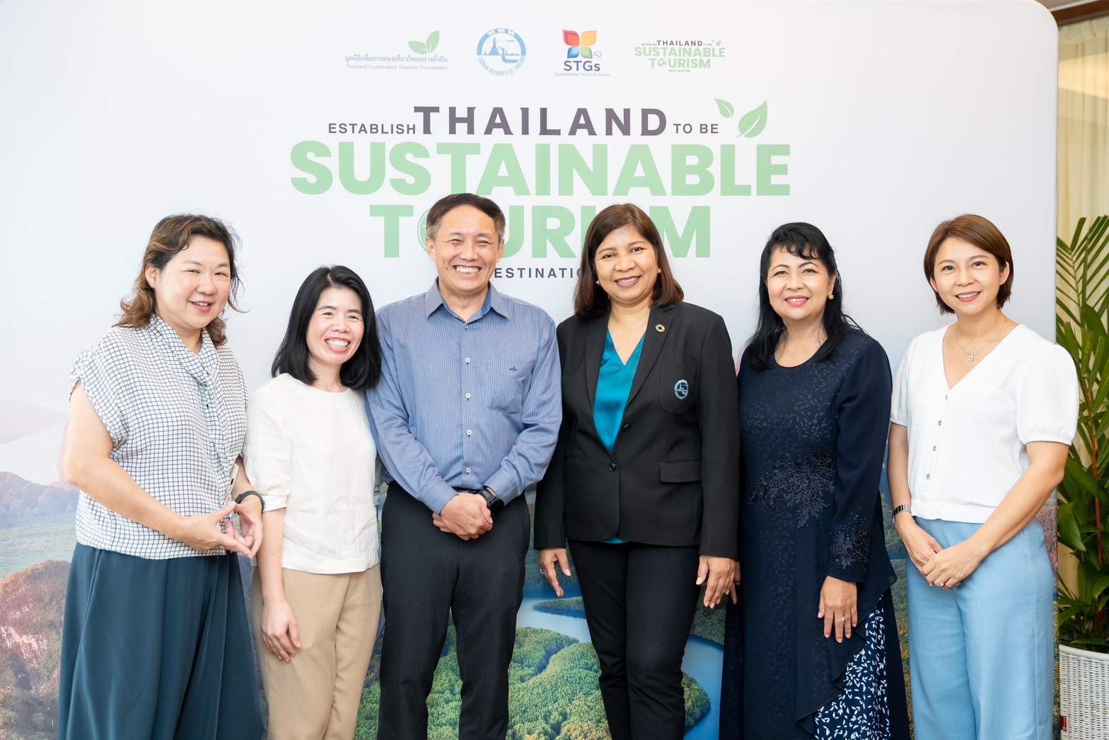 ททท. ร่วมกับมูลนิธิเพื่อการท่องเที่ยวไทยอย่างยั่งยืน จัดกิจกรรม “Establish Thailand to be Sustainable Tourism Destination” เร่งพัฒนาธุรกิจท่องเที่ยวไทยให้บริการอย่างเป็นมิตรต่อสิ่งแวดล้อม