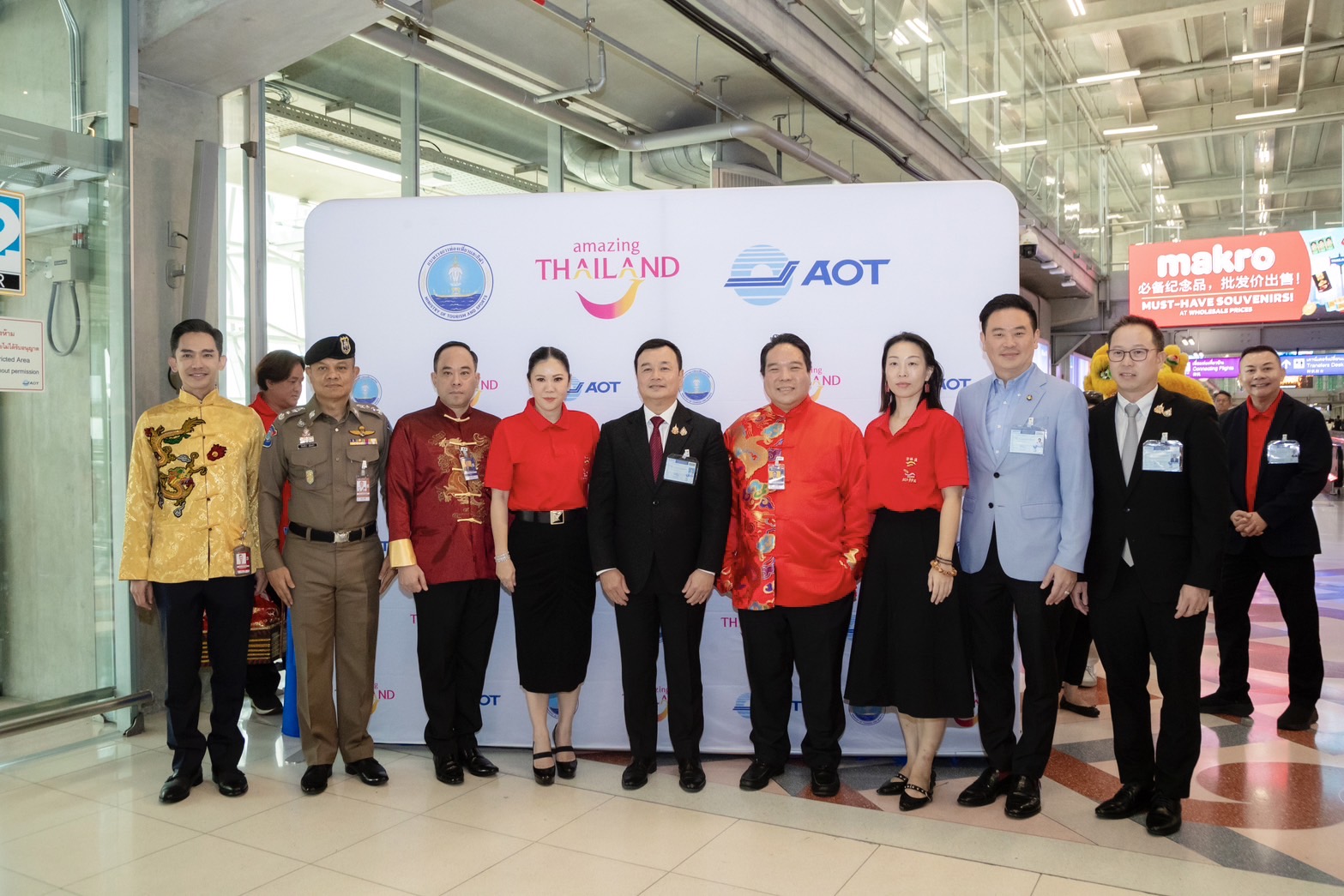 ททท. จัดกิจกรรมต้อนรับนักท่องเที่ยวจีน ร่วมฉลองเทศกาลตรุษจีน 2568 ในประเทศไทย พร้อมก้าวสู่ 50 ปี มิตรภาพไทย-จีน