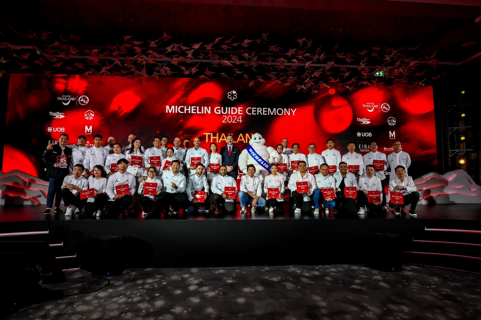 ททท. และ MICHELIN จัดแถลงข่าว The MICHELIN Guide Ceremony Thailand 2024 พร้อมเปิดตัวคู่มือฉบับปี 2567 ประกาศลิสต์ 447 ร้านอาหาร รวมพื้นที่ใหม่ “เกาะสมุย” และ “สุราษฎร์ธานี”