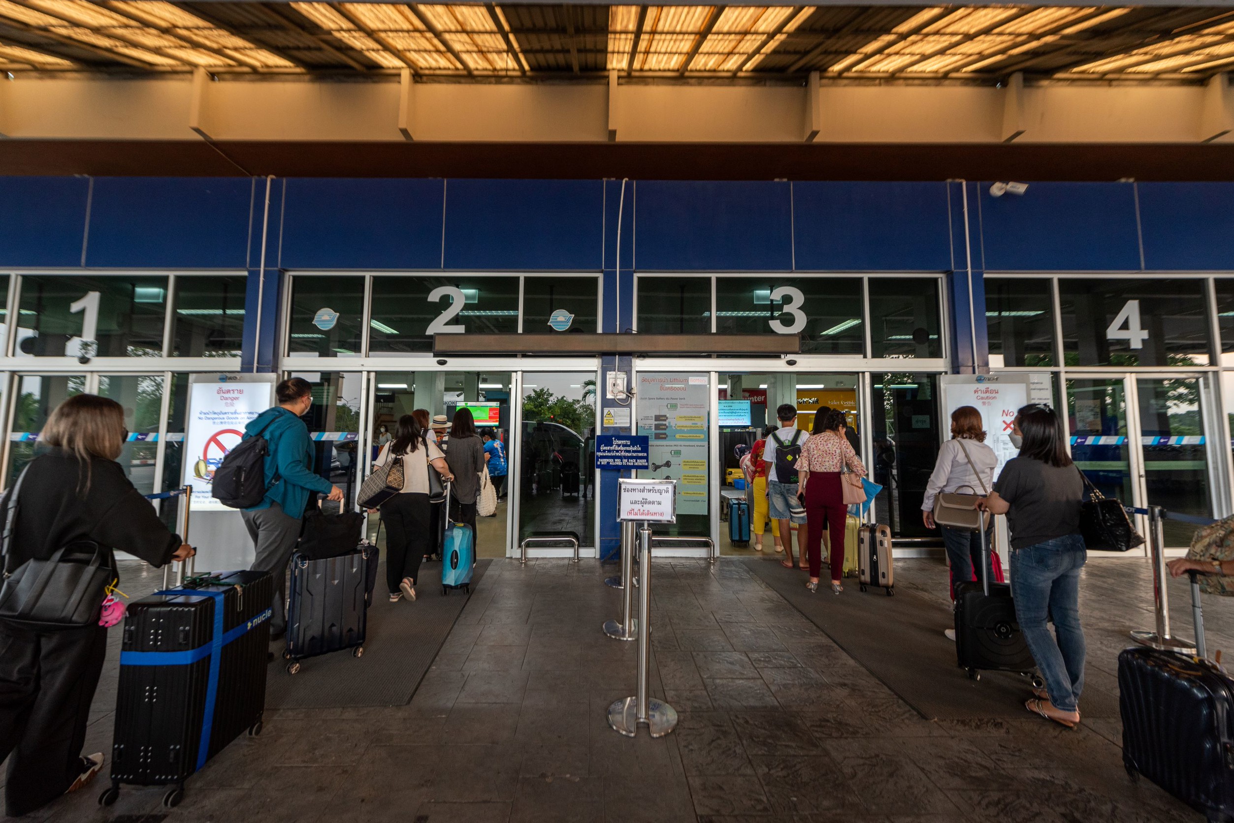 ททท. เปิดศูนย์ติดตามสถานการณ์ท่องเที่ยวในภาวะวิกฤต (ศตท.) ติดตามสถานการณ์ความตึงเครียดในพื้นที่ตะวันออกกลางอย่างใกล้ชิด พร้อมประสานความร่วมมือกับหน่วยงานที่เกี่ยวข้องเร่งช่วยเหลือนักท่องเที่ยวตกค้าง