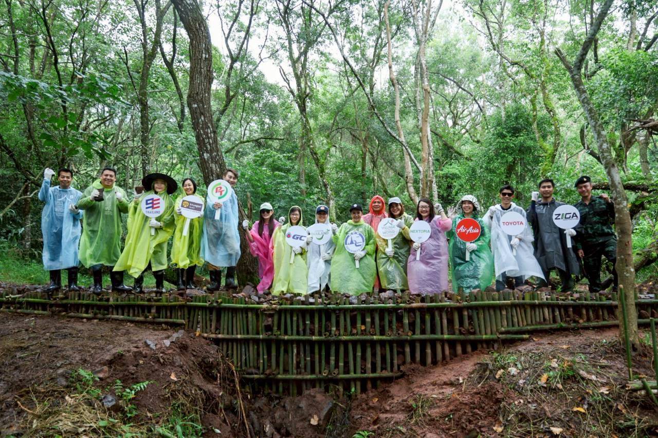 ททท. จับมือ 9 พันธมิตร เปิดตัว “Village to the World” สืบสานพระราชปณิธาน “พระพันปีหลวง” สู่การท่องเที่ยวอย่างยั่งยืน ปลุกพลัง ESG Tourism ทั่วไทย